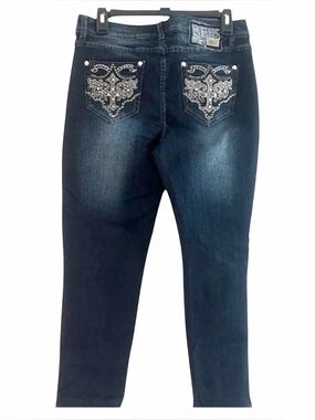 One Zone Rhinestone Cross Bootcut Jeans Size 8 Bling Back Pocket Dark Wash